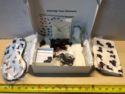 Dachshund lover gift box