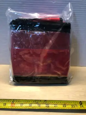 Unknown size wreath storage bag