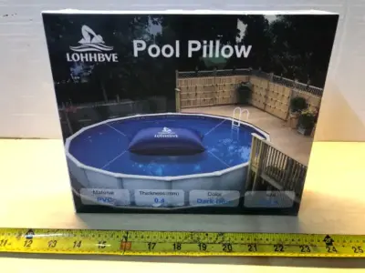 Pool pillow