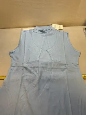 2 ct size large turtle neck sleevless tshirts