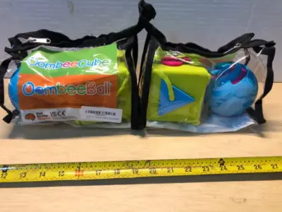 Oombeecube fidget toys 2 packs