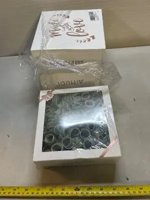 velvet bows for gifts