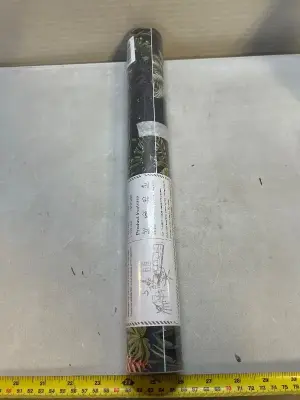 peel and stick wallpaper