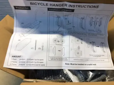 Bicycle hanger