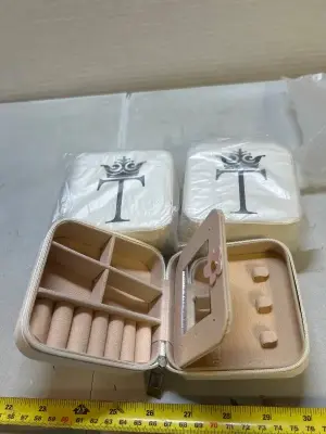 3 jewlery boxes