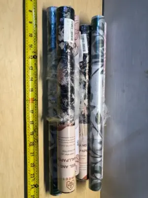 6 rolls peel and stick paper