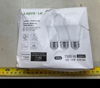 three-piece 1500 lm LED 14 W lightbulb