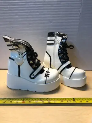 2 pairs white boots 8.5-9 (39)