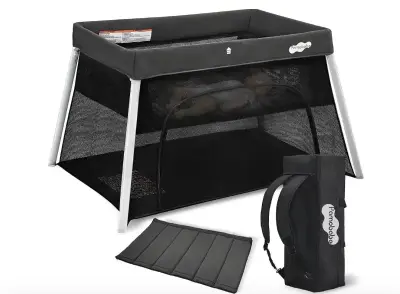 Travel playpen (similar to image)