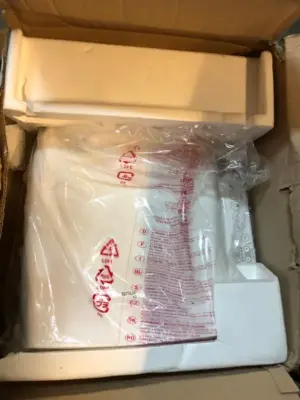 Electronic toilet seat