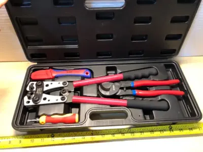 Cable stripping tools