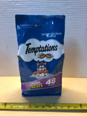 48oz temptations cat treats exp:5/5/26