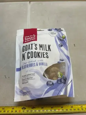 goats milk, blueberry, and vanilla cookies for dogs 09/26