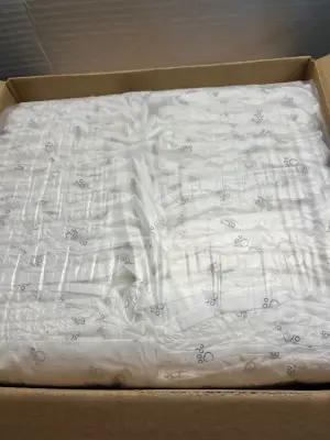 2ct medium pet diapers