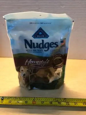 18oz blue buffalo natural dog treats exp:5/1/26