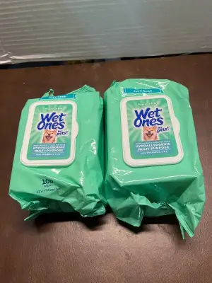 2ct wet ones pet wipes