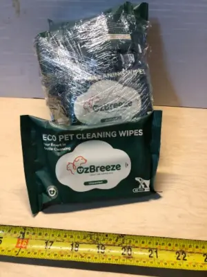 8 bags eco pet cleaning wipes