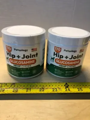 2 tubs 12oz each hip and joint hemp chews for dogs exp:5/27