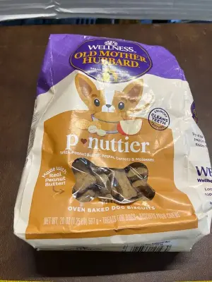 old mother hubbard 20oz exp aug/26