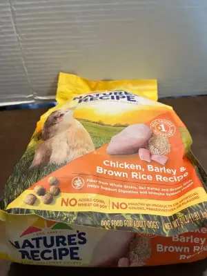 nature recipe 4lb exp aug/26