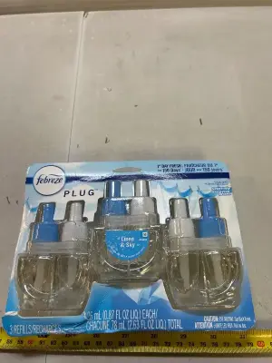 six pack of Febreze plug-ins