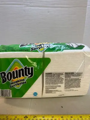 3 packs of bounty napkins