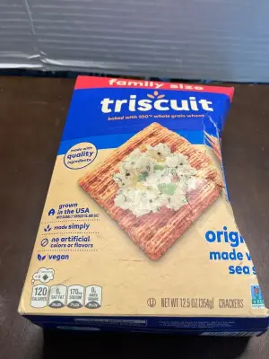triscuit 12.5oz exp04/26