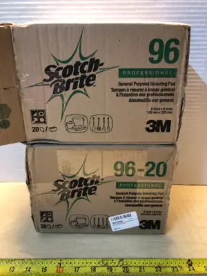 2 boxes 20each scotch brite scouring pad