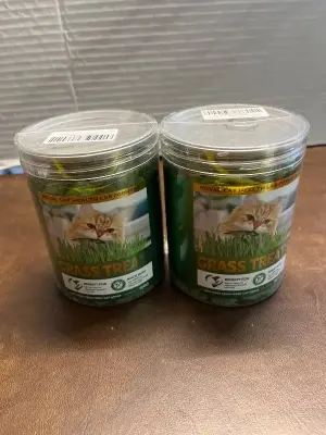 2ct grass treats
