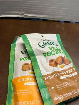 2ct greenies pill pockets exp01/26