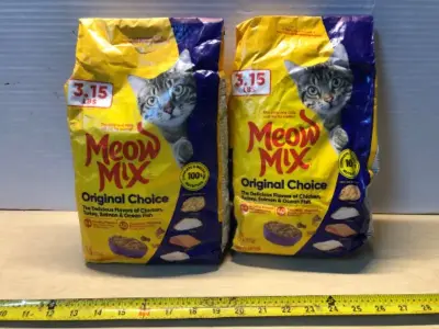 2 bags 3.15lb each meow mix cat food exp:7/21/27