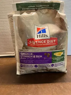hills science diet 6lbs exp08/26