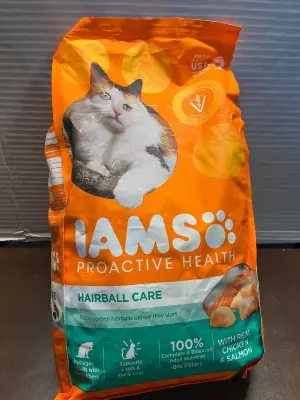 iams proactive health 7lbs exp01/26