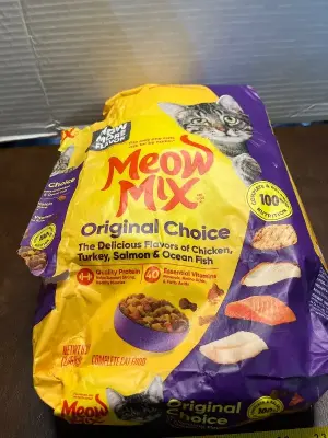 meow mix 6.3lb
