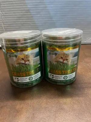 2ct grass treats