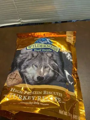 blue wilderness trail treats 24oz exp04/26