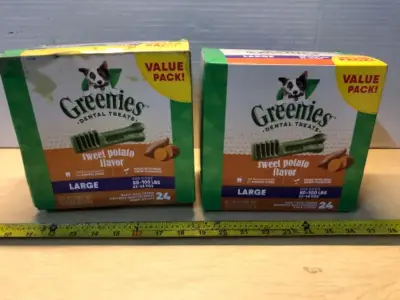 2 boxes 36oz greenies dental treats exp:12/25/29
