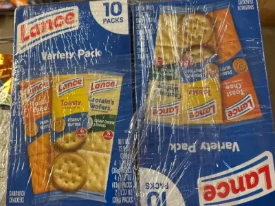 lot of lance sandwich crackers