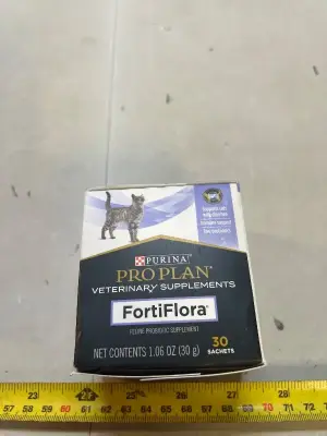 feline probiotic supplement BB 02/26