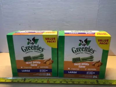 2 boxes 36oz greenies dental treats exp:12/25/29