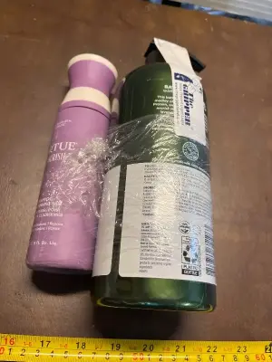 lavender shower gel , shampoo
