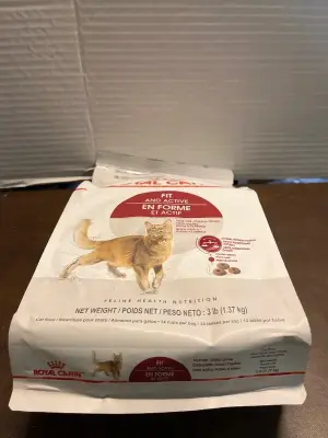 royal  canin cat food exp 05/26