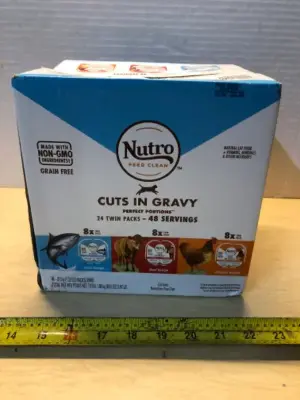 24 twin packs nutro cat food exp:5/26