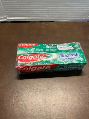 2ct colgate toothpaste