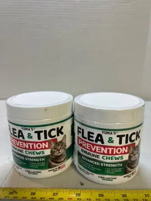 2 flea and tick cat chews 05/27