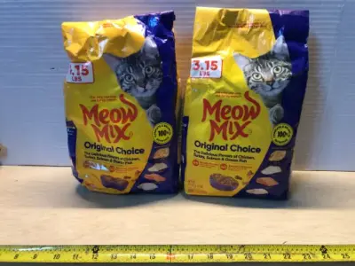 2 bags 3.15lb meow mix cat food exp:7/21/27