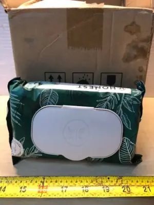 8 packs plant based flushable wipes