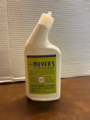 meyers aromatherapeutic toilet bowl cleaner