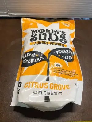 molly’s suds laundry powder