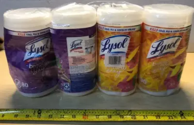 4 tubs Lysol wipes